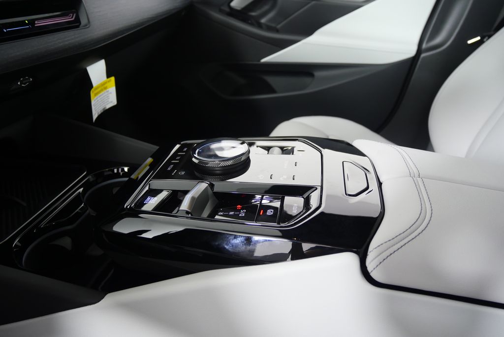 2026 BMW 5 Series 530i 22