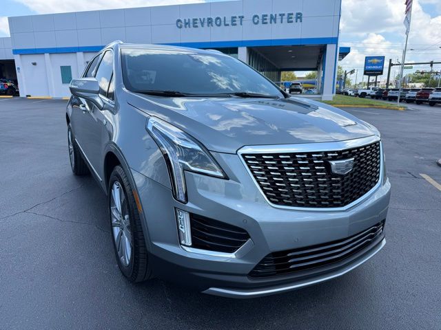 Argent Silver Metallic 2024 Cadillac XT5 Premium Luxury FWD SUV / Crossover Front-Wheel Drive 9-Speed Automatic