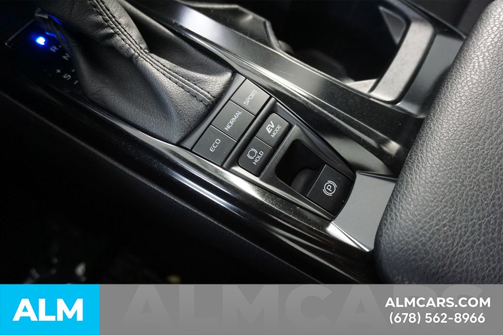 Used 2025 Silver Toyota LE image 39