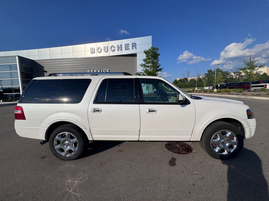 Used 2013 White Platinum Clearcoat Metallic Ford Limited image 5