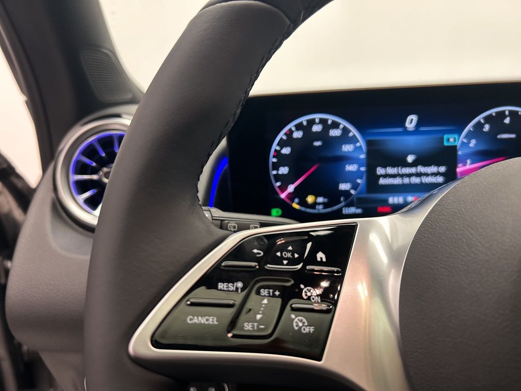 Thumbnail: 2026 Mercedes-Benz GLB - 14