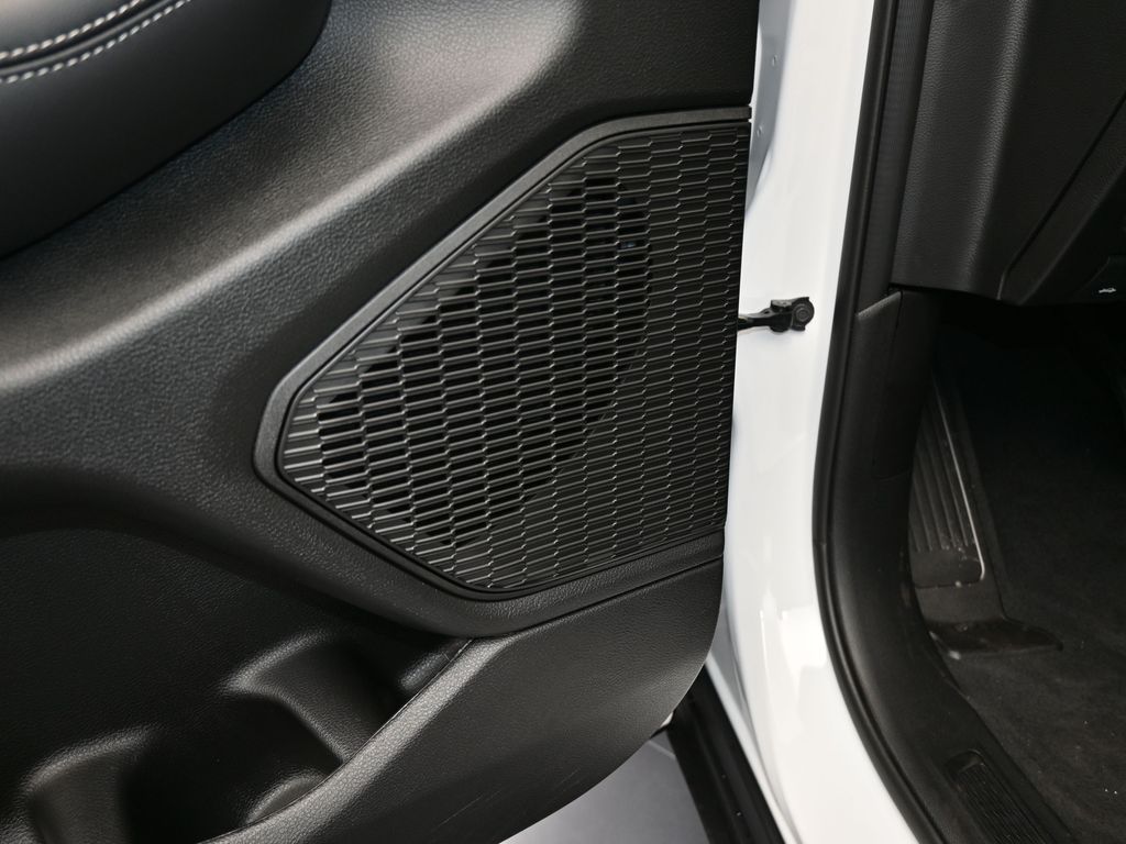 Used 2025 Bright White Clearcoat Jeep Laredo image 19