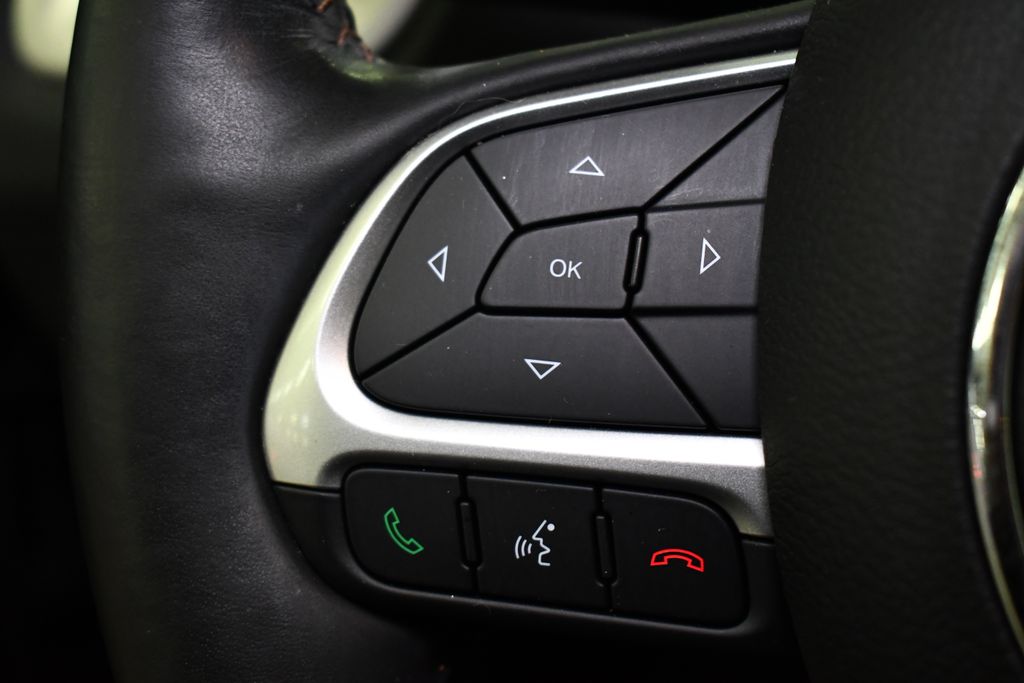 Thumbnail: 2018 Jeep Compass - 23