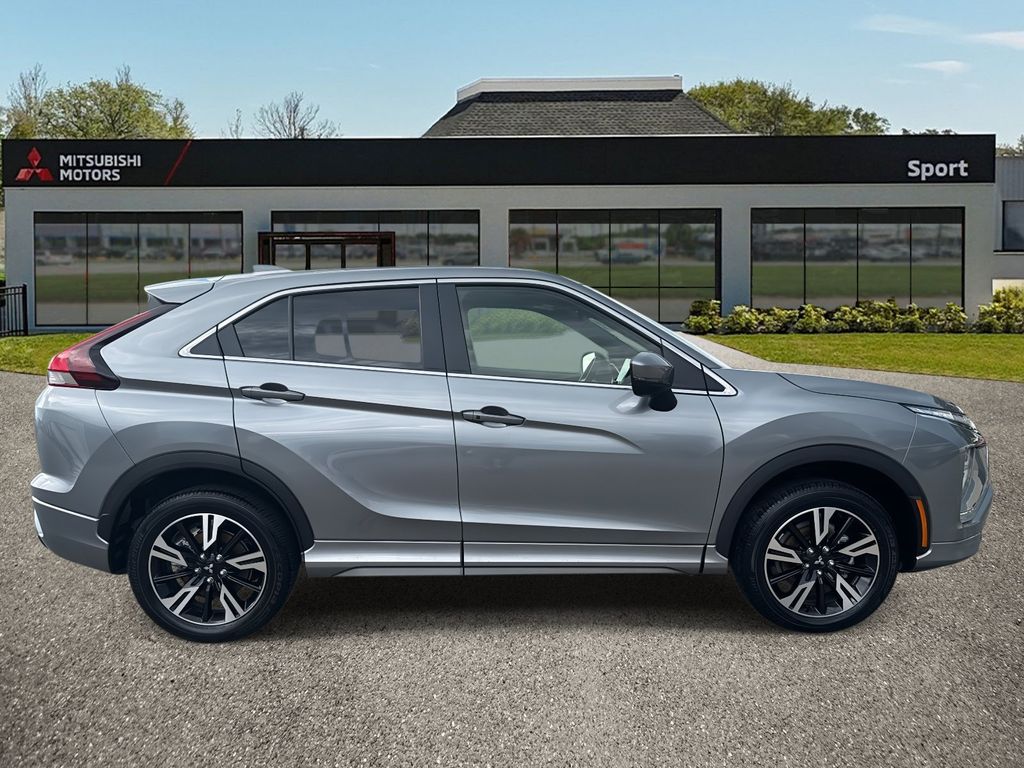 2025 Mitsubishi Eclipse Cross SEL - Photo 3