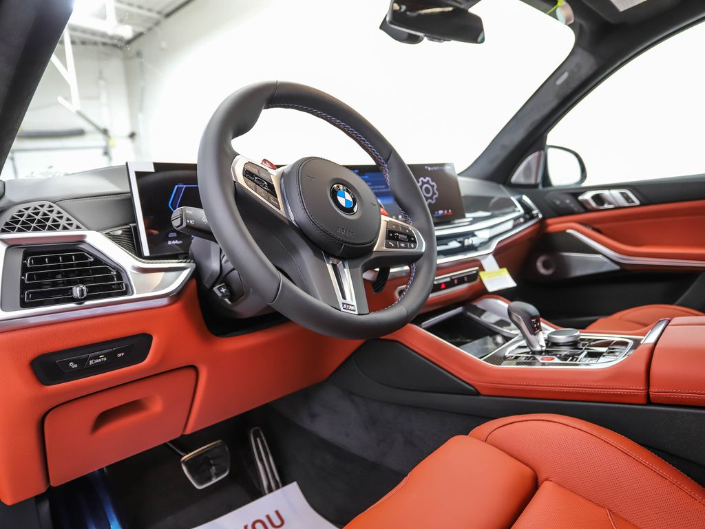 Thumbnail: 2026 BMW X5 - 10