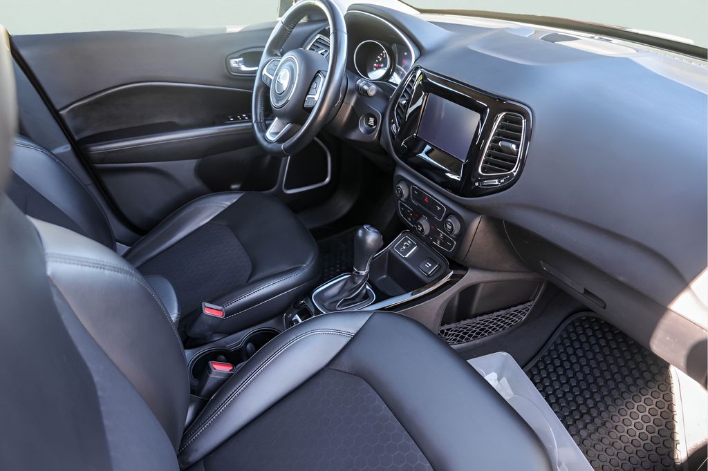 Used Car 2021 Jeep Compass  Altitude For Sale Under $20,000 In Austin, Texas