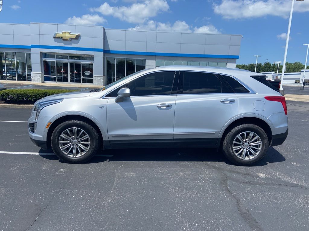 Thumbnail: 2018 Cadillac XT5 - 2