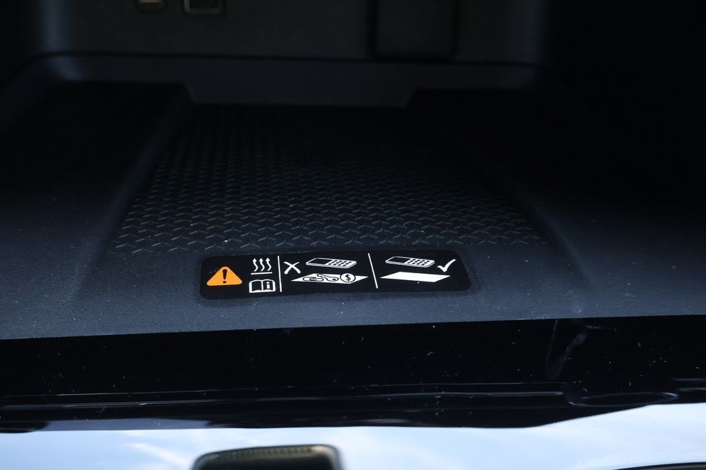 Thumbnail: 2026 Chevrolet Traverse - 32