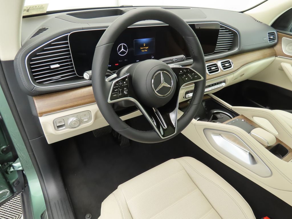 Thumbnail: 2026 Mercedes-Benz GLE - 9