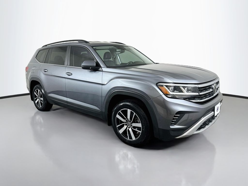 Thumbnail: 2022 Volkswagen Atlas - 3