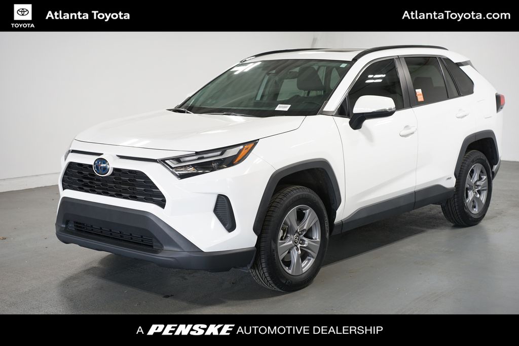 Thumbnail: 2022 Toyota RAV4 - 1