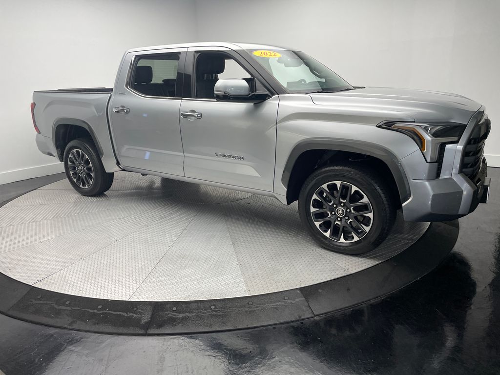 Thumbnail: 2022 Toyota Tundra - 3