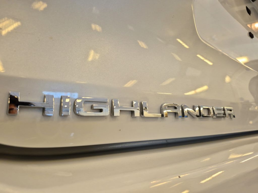 2022 Toyota Highlander Limited Beige at Don McGill Toyota