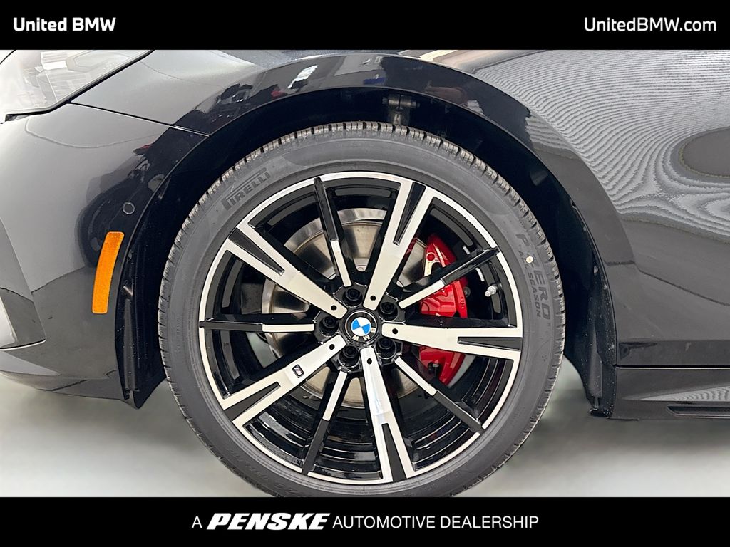 Thumbnail: 2026 BMW 5 Series - 2