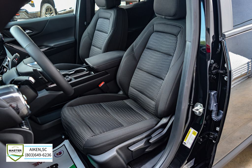 2026 Chevrolet Equinox LT - Photo 14
