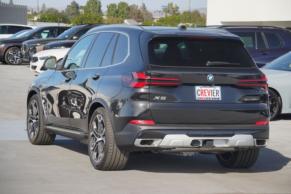 2025 BMW X5 xDrive50e 7