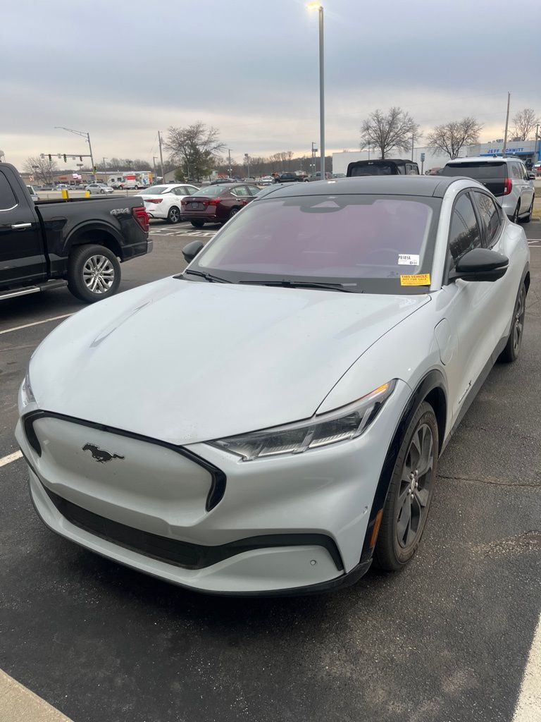 2022 Ford Mustang Mach-E Premium AWD