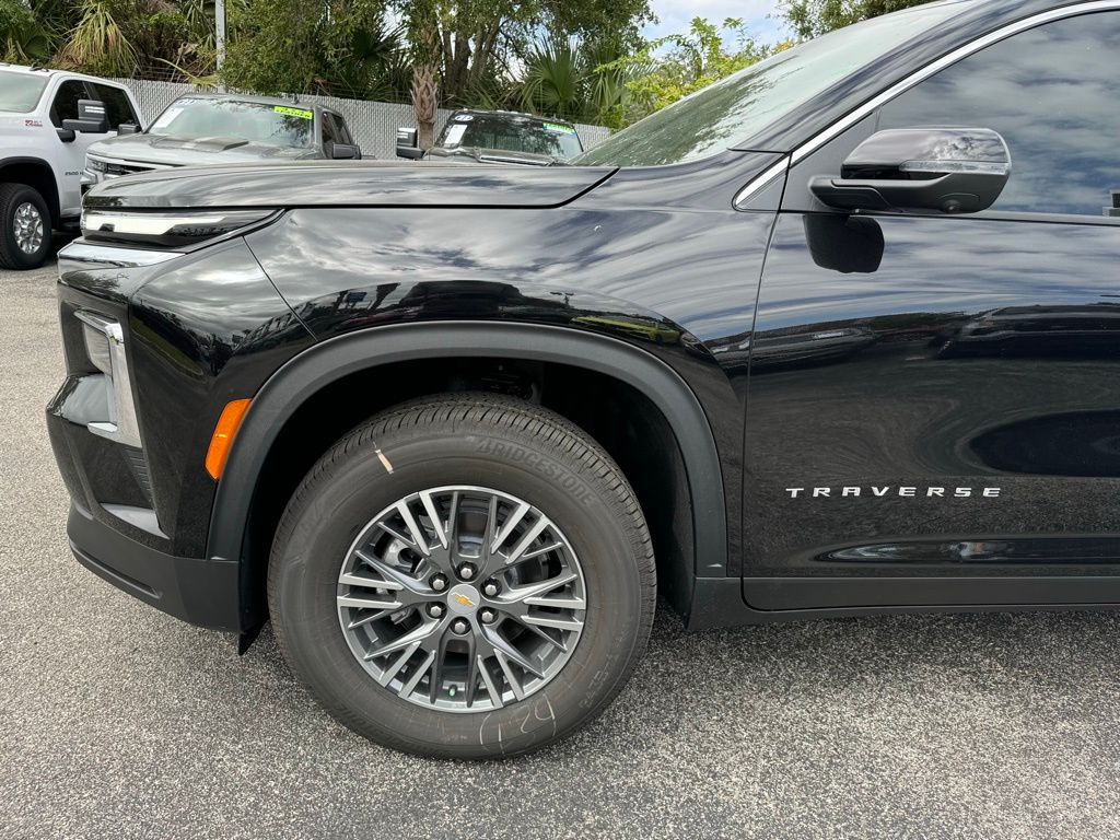 2024 Chevrolet Traverse LT 11