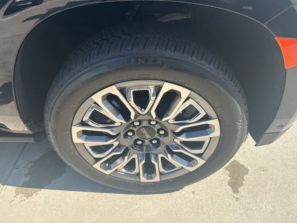 2024 GMC Yukon Denali Ultimate