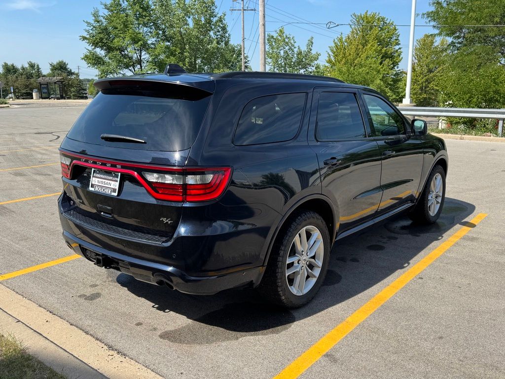 Used 2025 Night Moves Dodge R/T Plus image 4