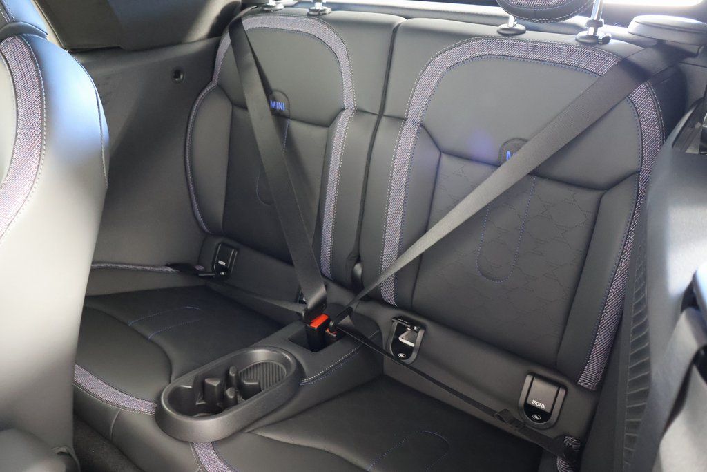 Thumbnail: 2026 MINI Cooper - 8