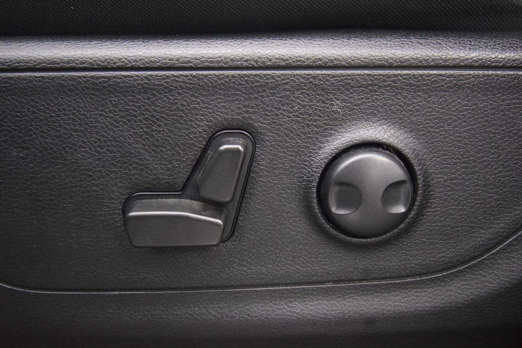 used 2022 Ram 1500 car, priced at $36,595