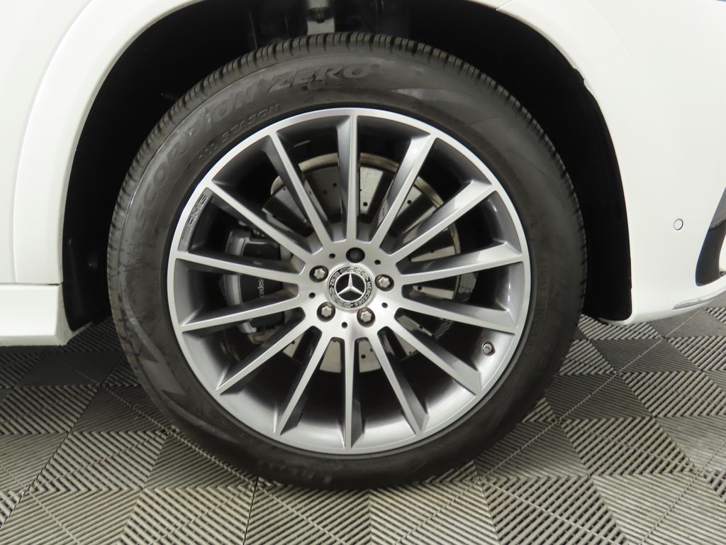 Thumbnail: 2026 Mercedes-Benz GLE - 32