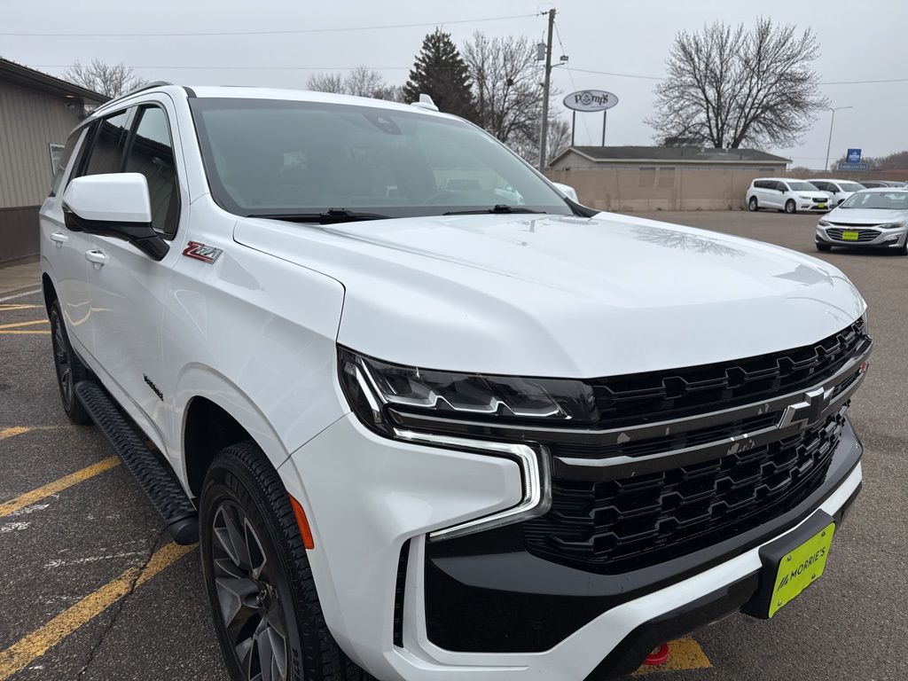 Used 2021 White Chevrolet Z71 image 4