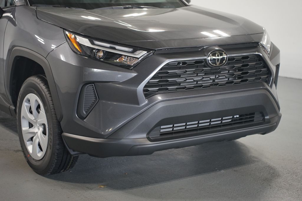 Thumbnail: 2025 Toyota RAV4 - 4