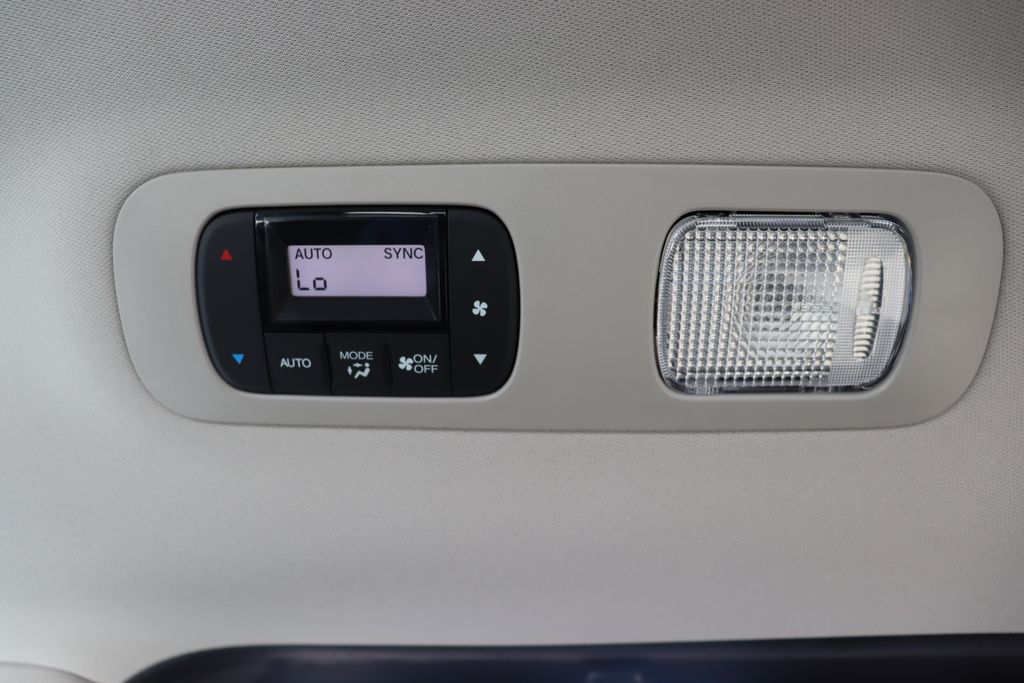 Thumbnail: 2026 Honda Odyssey - 16