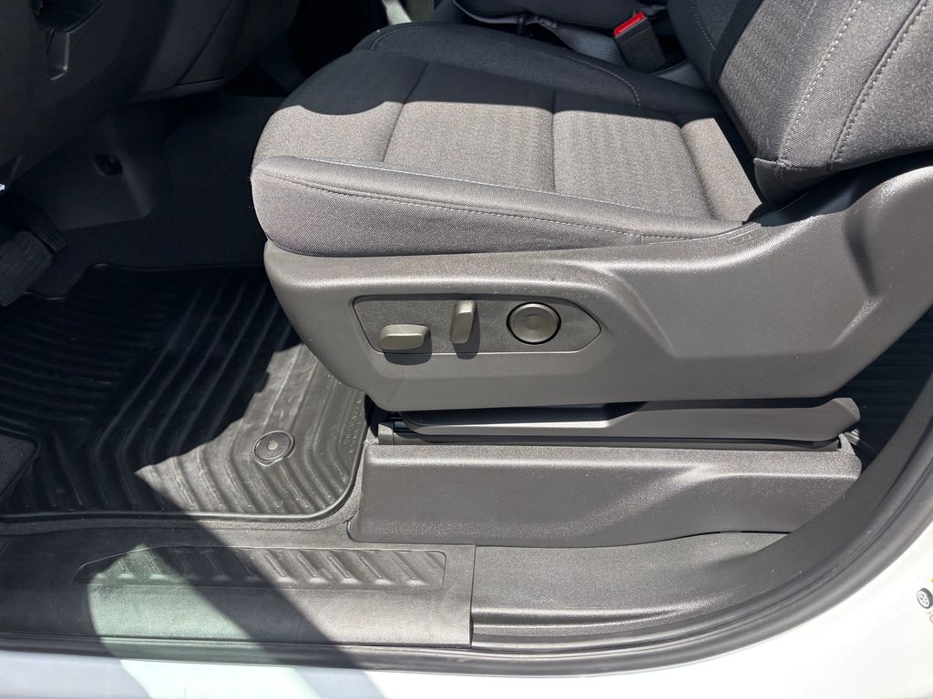 Used Car 2025 Chevrolet Silverado 1500  Custom For Sale Under $40,000 In Austin, Texas