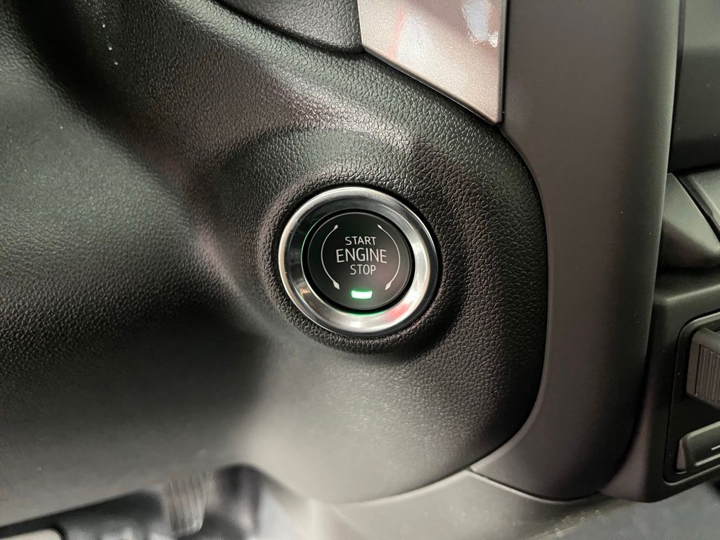 Thumbnail: 2026 Chevrolet Silverado 2500 - 31