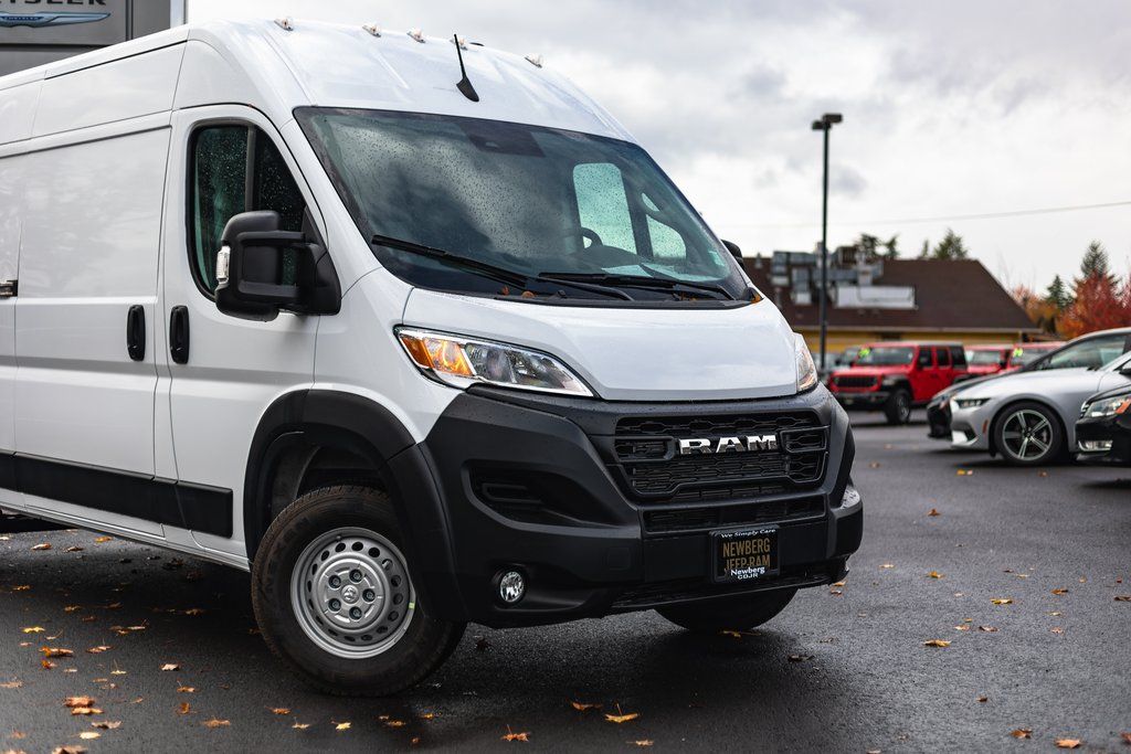 2026 Ram Promaster 2500 Tradesman Cargo VAN 159 WB High Roof thumbnail 3