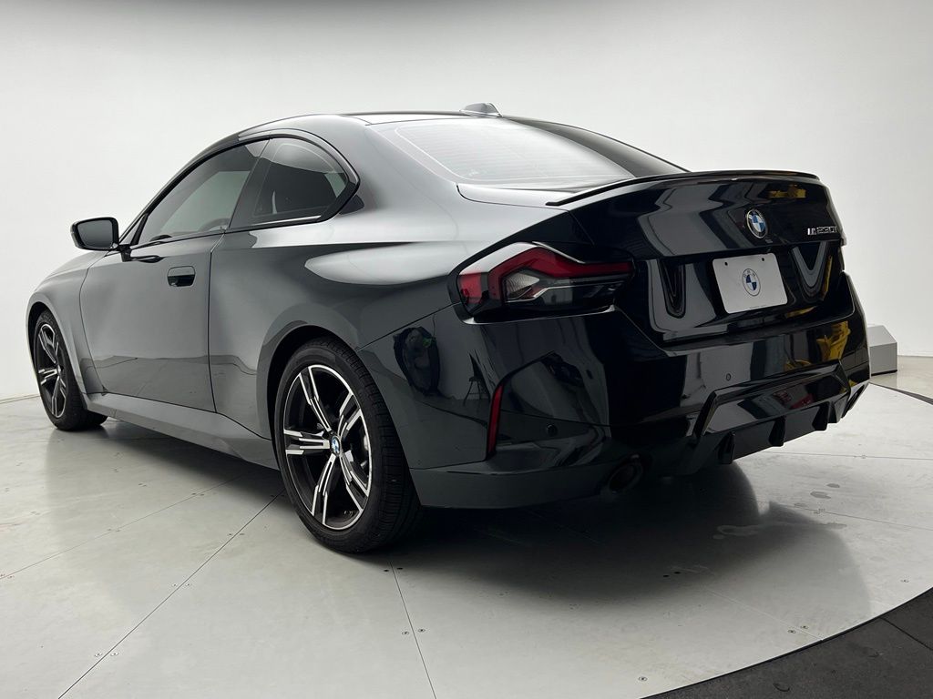 Thumbnail: 2024 BMW 2 Series - 4