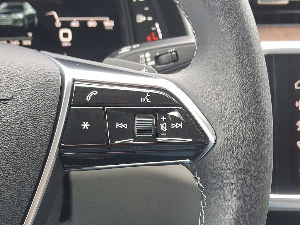 Thumbnail: 2025 Audi A6 - 23