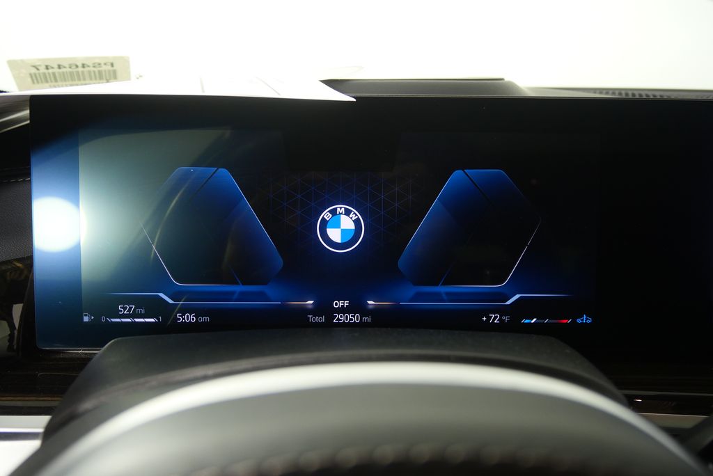 Thumbnail: 2025 BMW X6 - 22