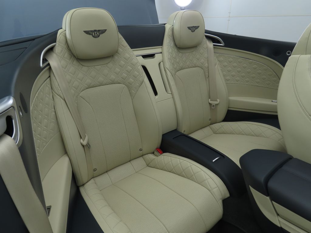 Thumbnail: 2020 Bentley Continental - 30