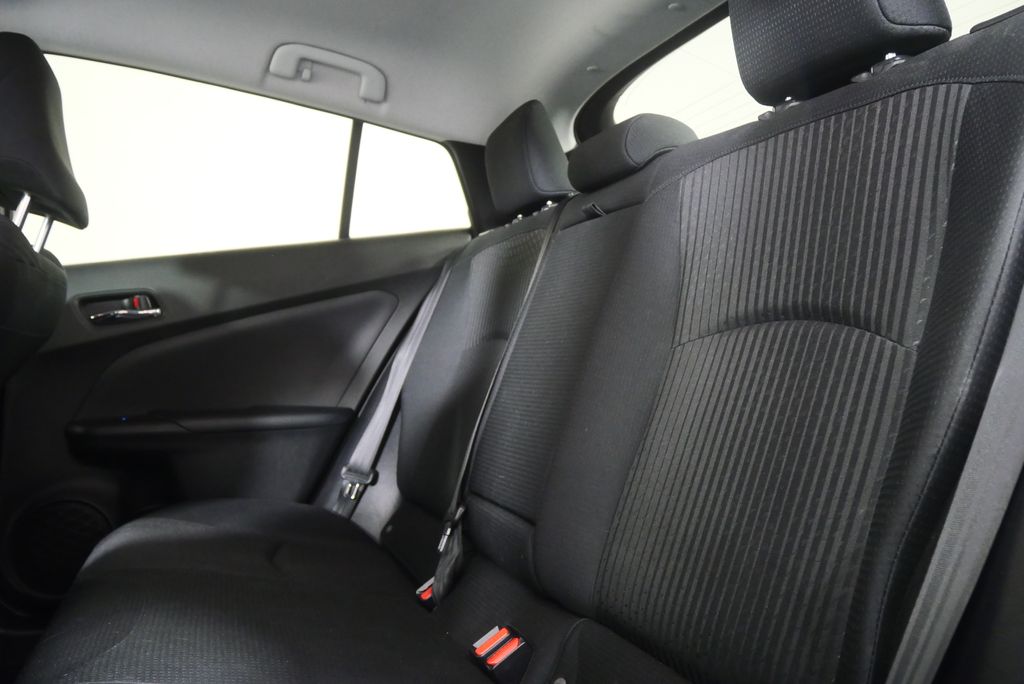 Thumbnail: 2017 Toyota Prius - 13