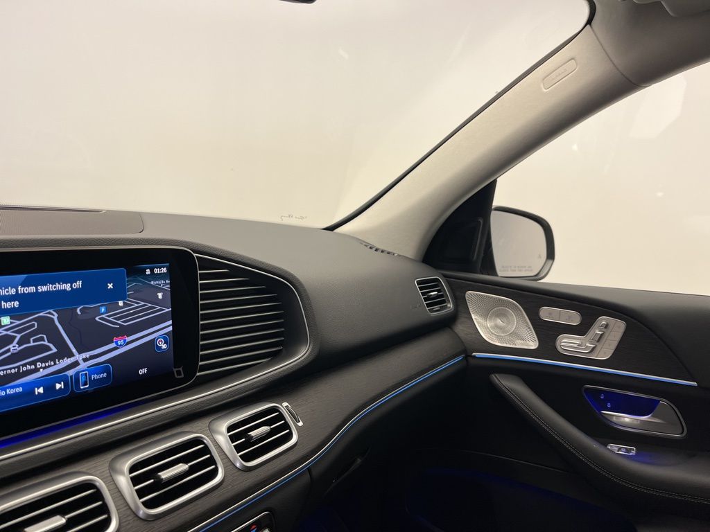 Thumbnail: 2026 Mercedes-Benz GLE - 22