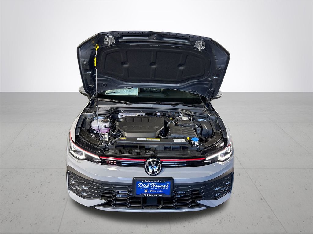 2025 Volkswagen Golf GTI 2.0T SE