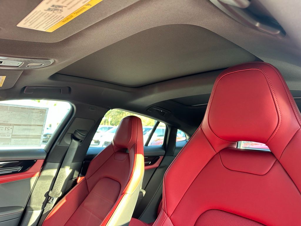 Thumbnail: 2026 Porsche Panamera - 24