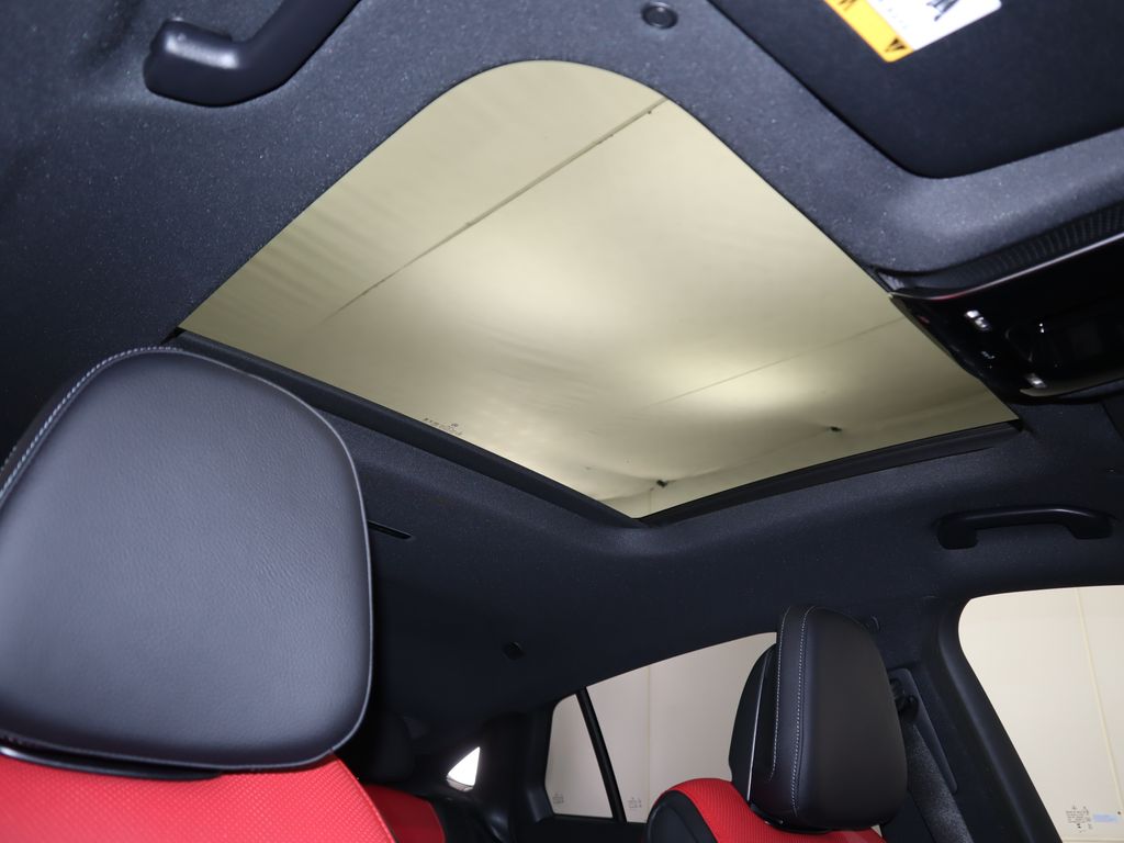 Thumbnail: 2026 Mercedes-Benz GLC - 20