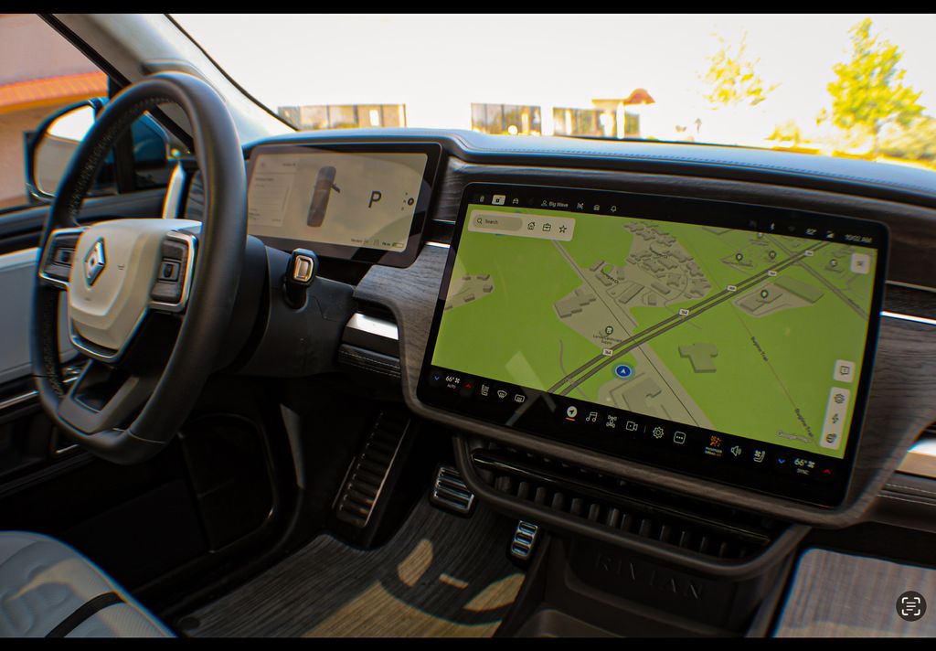 Interior 11