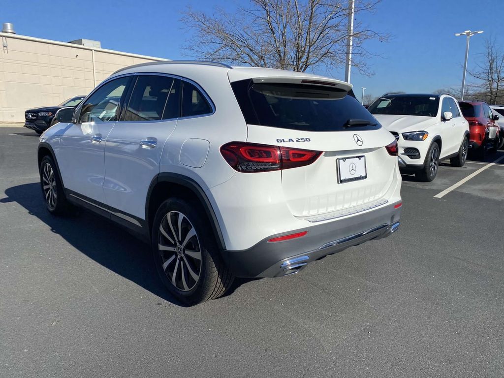 2021 Mercedes-Benz GLA 250 7