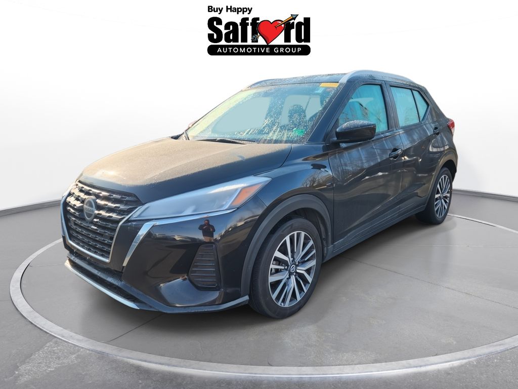 Nissan Kicks SV FWD
