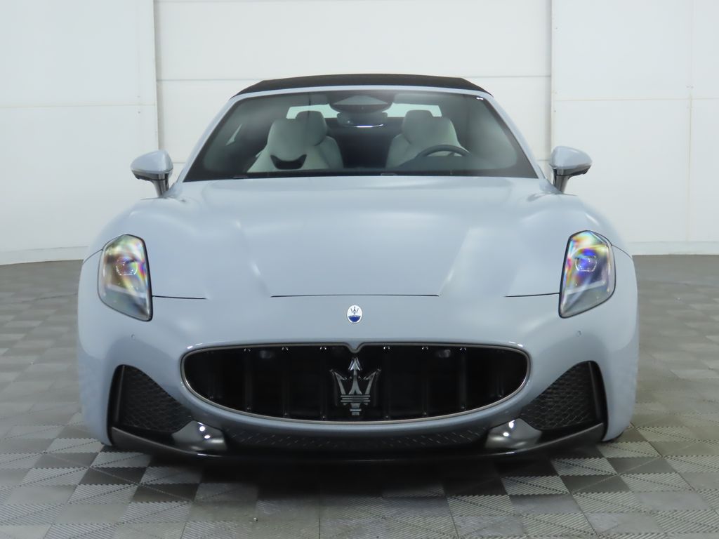 Thumbnail: 2025 Maserati GranCabrio - 10