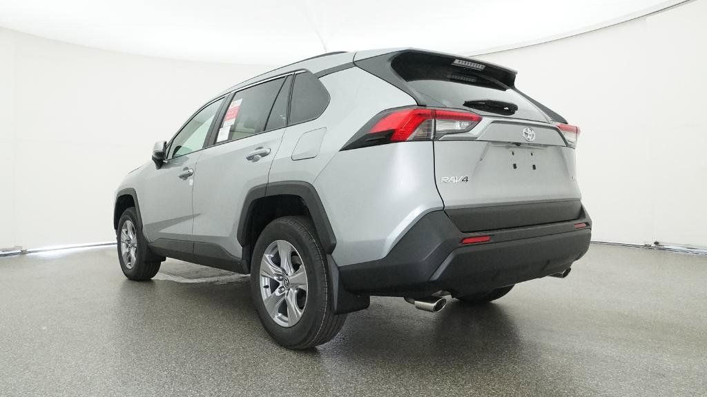 Thumbnail: 2025 Toyota RAV4 - 21