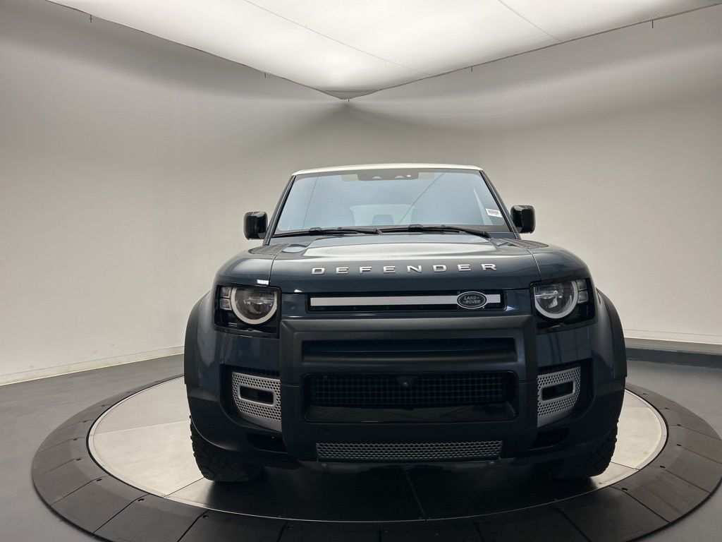 Thumbnail: 2020 Land Rover Defender - 8