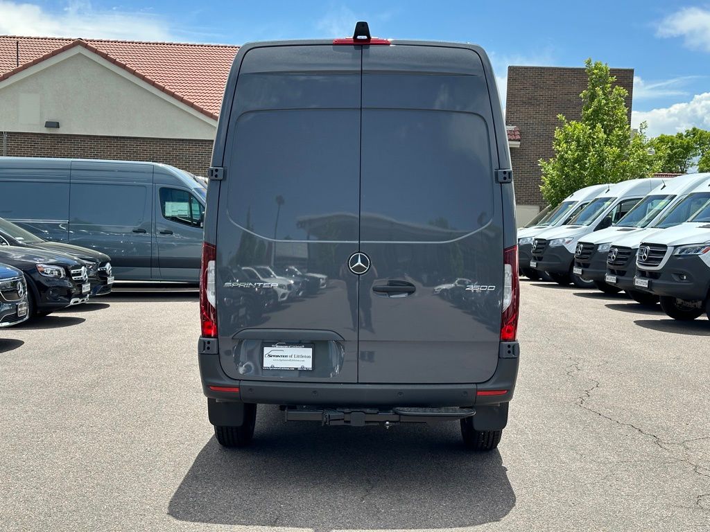 2024 Mercedes-Benz Sprinter 2500 Cargo 144 WB 4