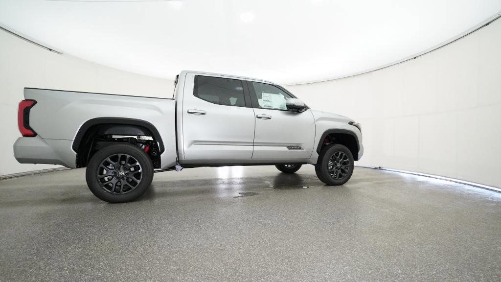 Thumbnail: 2025 Toyota Tundra - 19